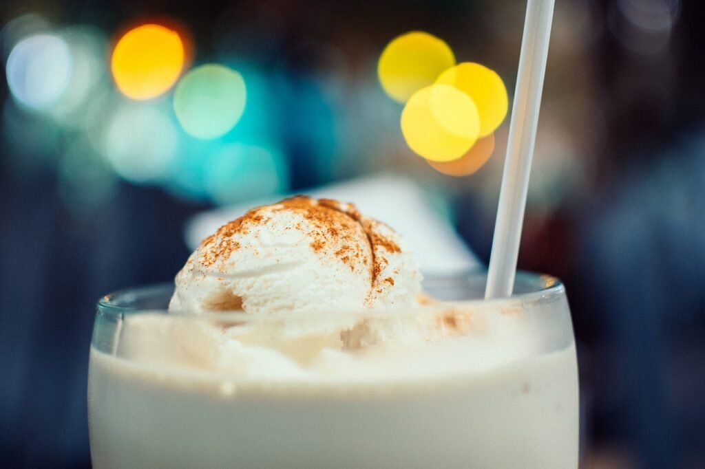dessert-drink-ice-cream-2199271 dessert, drink, ice cream-2199271.jpg